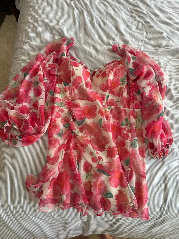 Vestique Dress Floral Mini - Image 2