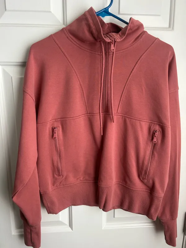 Old Navy Dynamic Fleece  - Image 2