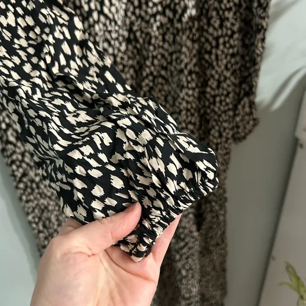 Modest Black and White Patterned Dress - Image 3