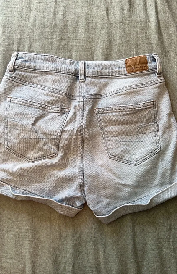 American Eagle Outfitters Shorts - Image 2