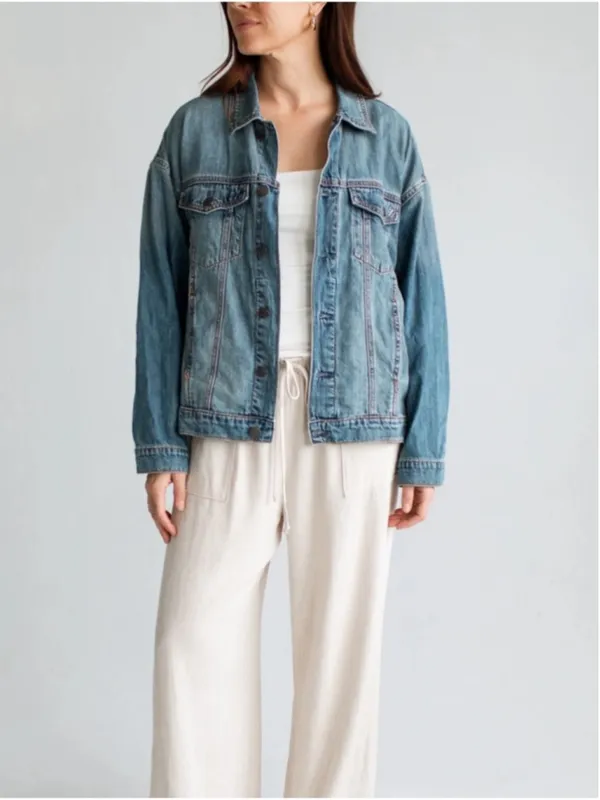 NEW CARLY JEAN LOS ANGELES CJLA Hunter Jean Jacket Medium Wash 3X - Image 2