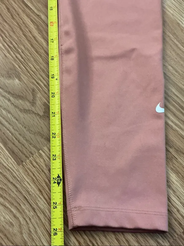 NikeHigh-Rise Leggings Size Medium - Image 6