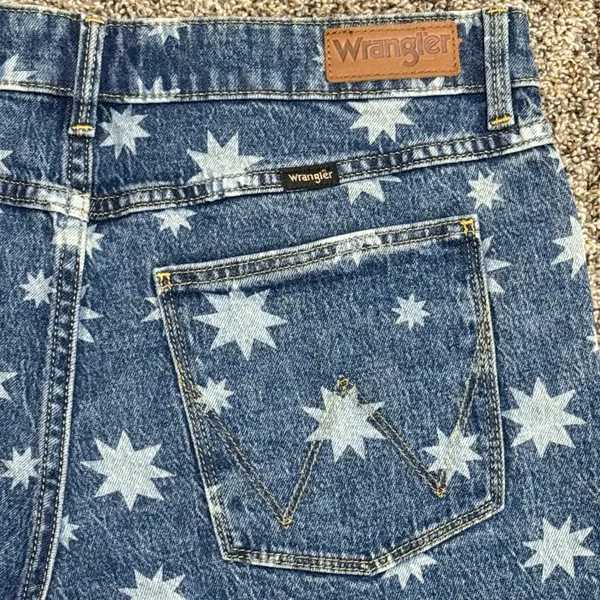 Wrangler Americana High Rise Vintage 3" Denim‎ Shorts Size 10 / 30 NEW - Image 2