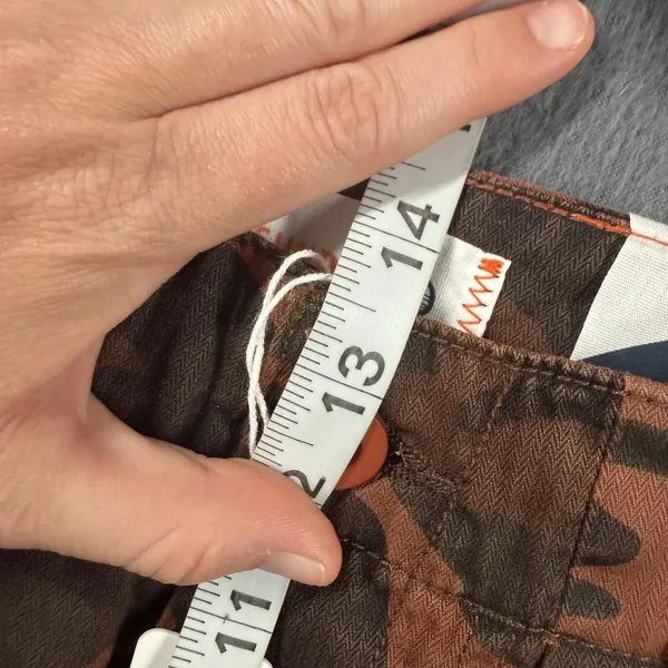 Sundry Camo Ankle Pants Womens 25 Brown Twill Pleated Crop Pockets Relaxed NWT - Image 9