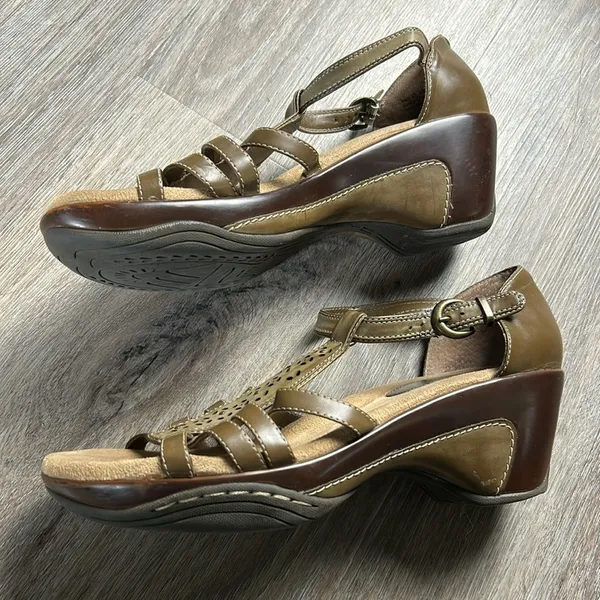 Croft & Barrow Sandals Size 9.5 Medium - Image 6