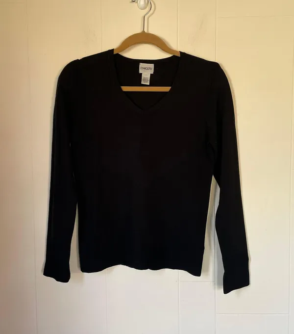 Chico’s Silk Blend Knit Sweater black v-neck classic minimalist women’s size 0 - Image 8