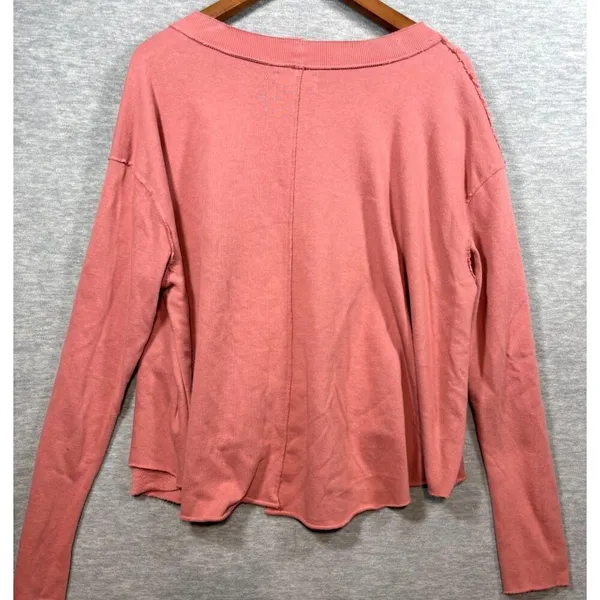 Urban‎ Outfitters Pink V-Neck Long Sleeve Sweatshirt M Distressed - Image 6