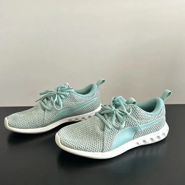 Puma Light Teal Sneakers‎ Sz6.5 - Image 2
