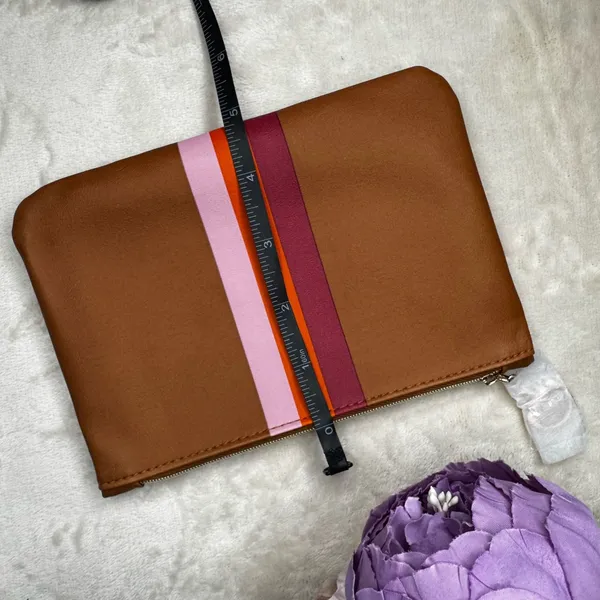 NEW Ipsy Striped Tan Cosmetic Bag - Image 8