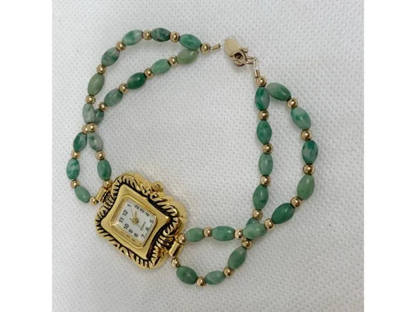 Women’s watch 21mm case quartz analog green gold tone beaded bracelet 7” running - Image 7