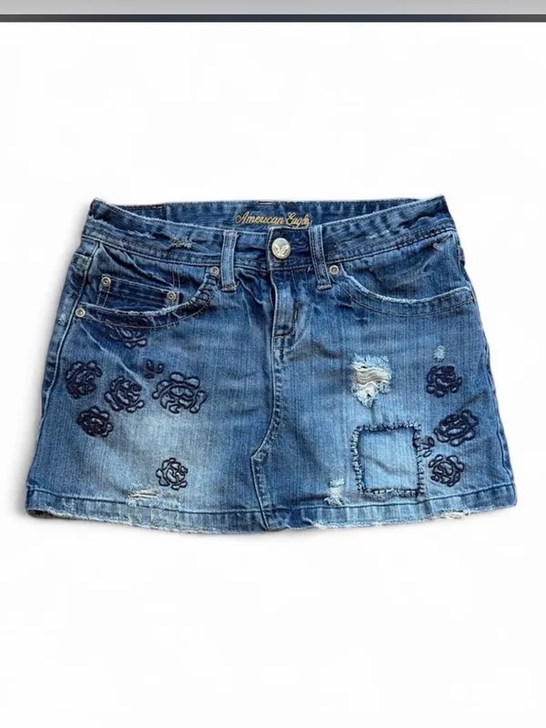 American Eagle Y2K Distressed Low Rise Denim Mini Skirt Embroidered Size 2 - Image 2