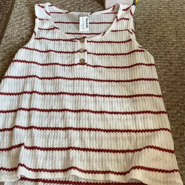 Nwt paper crane tank top small‎ - Image 2