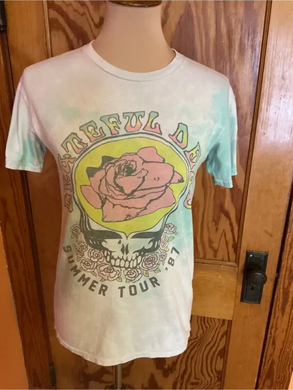 Junk Food Grateful Dead Summer Tour ’87 Tie Dye Graphic Tee XS Pastel Skull Rose - Image 4
