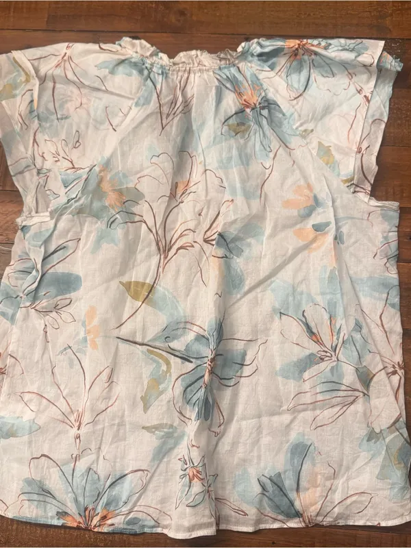 PARKER Floral Tie-Neck Cap Sleeve Top - Image 3