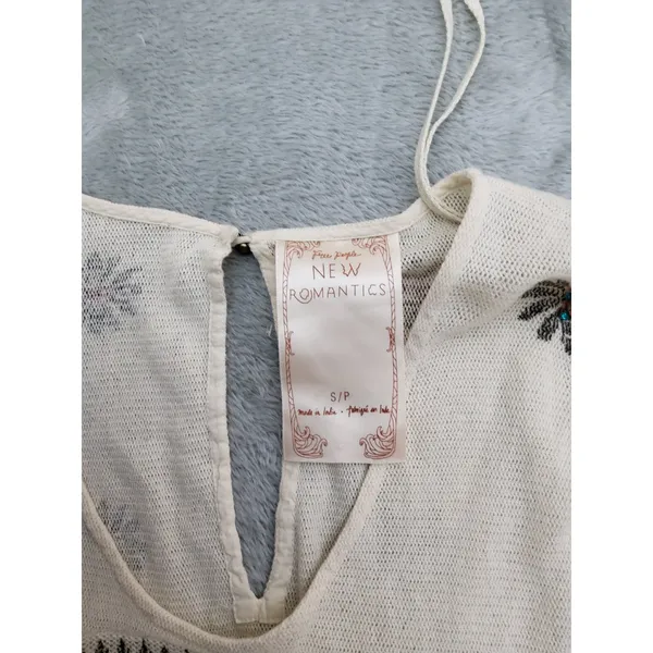 Free People New Romantics Size S/P Knit Top Gemstone Accents Short Sleeve - Image 2