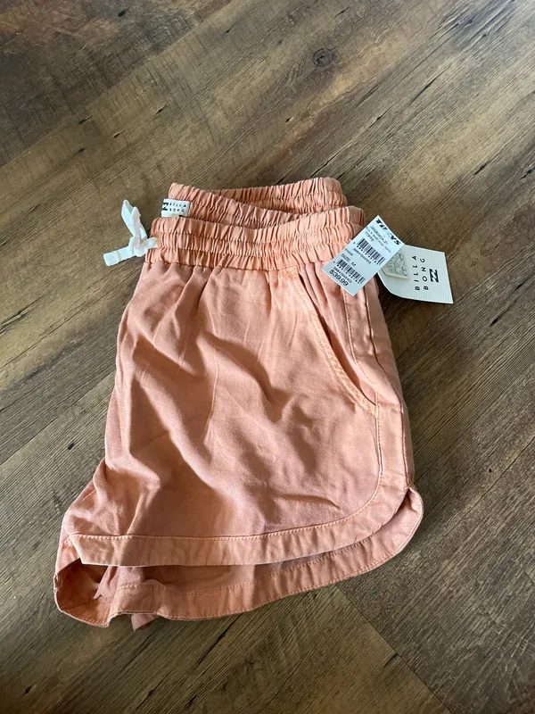 Billabong Shorts - Image 2