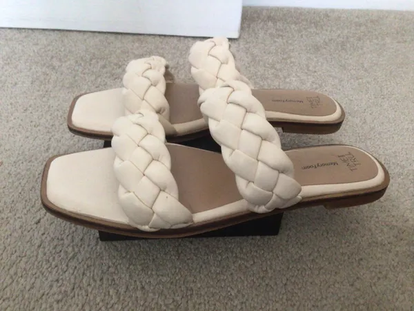 Time And Tru Womens Braided Two Band Sandals- Cream- Size 8 - Image 2
