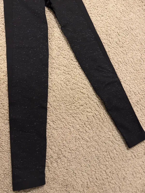 Lululemon leggings  - Image 4