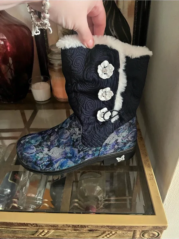 Alegria Nala Floral Winter Boots Black & Blue US 39 Like New - Image 3