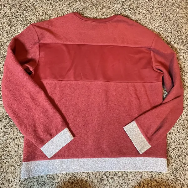 Nike Womens‎ Fleece Crewneck Sweatshirt Red Silver Glitter Trim Small RN56323 - Image 7