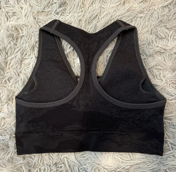 Gymshark Seamless Sports Bra - Image 4