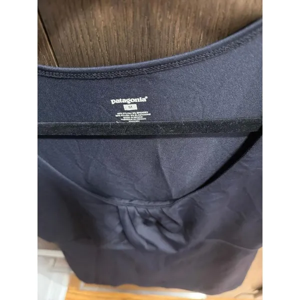 Patagonia Bandha tank top a wide scoop neckline black womens medium - Image 2