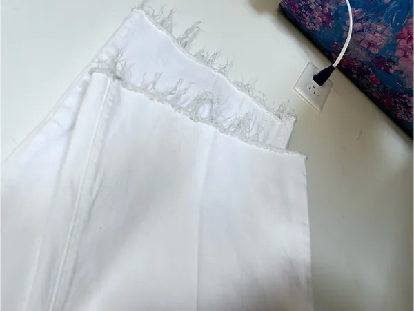 NWT Risen Jeans Tummy Control White High Rise Wide Leg Jeans Size 30/11 - Image 4