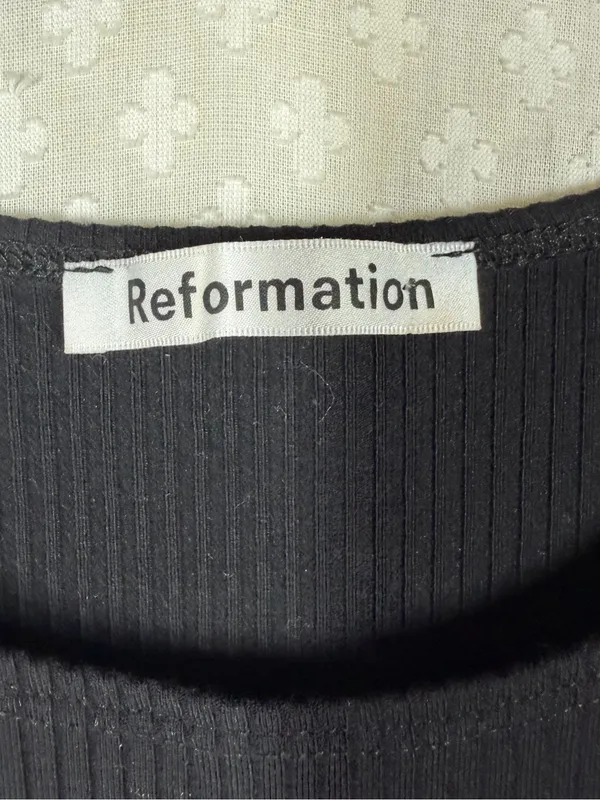 Reformation Black‎ Ribbed Short Sleeve Dress - Image 3