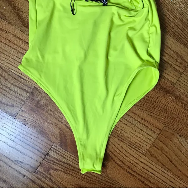 Zara Lime Green Bodysuit NWT - Image 5