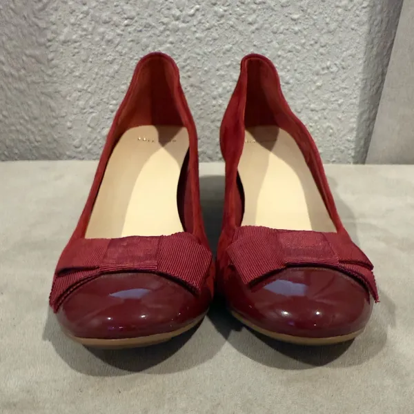 Cole Haan Burgundy Suede Patent Leather Bow Round Toe Wedge Loafers Size 7B‎ - Image 3
