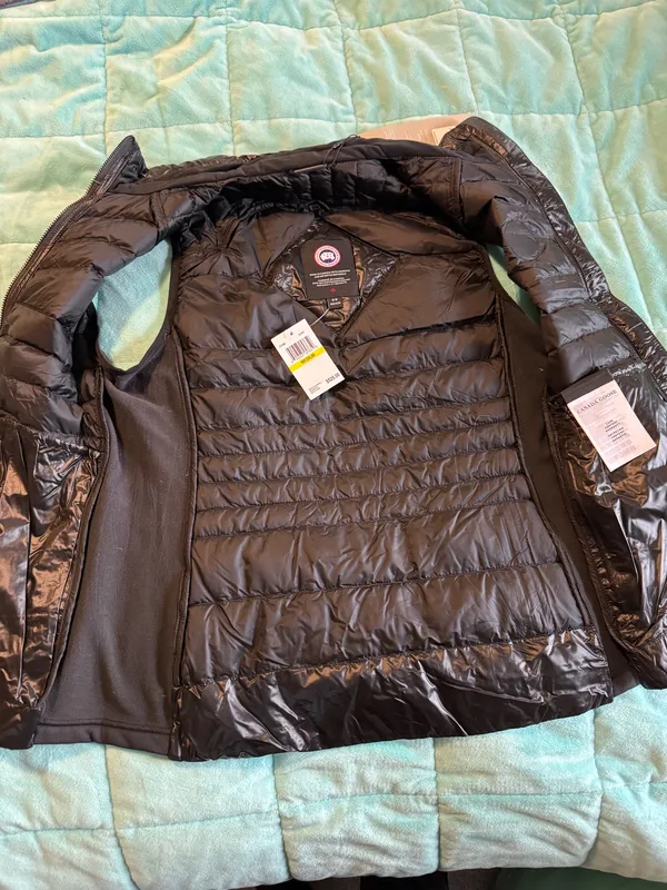 Canada Goose Hybridge Lite Vest - Image 4