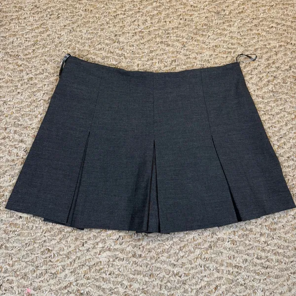Zara Gray Pleated Mini Skort Womens Size Small Charcoal Academic Preppy Skirt - Image 2
