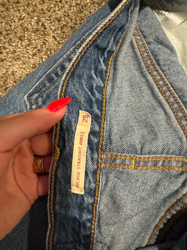 Levi’s Shorts - Image 3