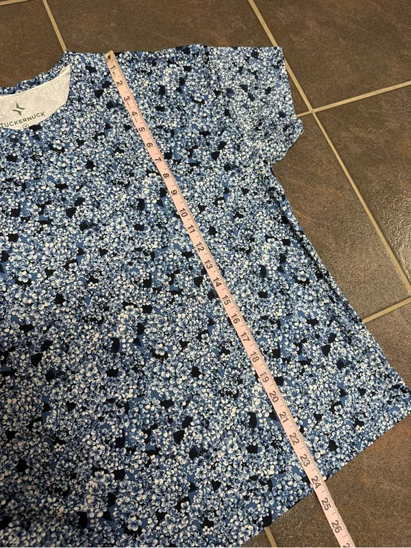Tuckernuck Tnuck Sport Short Sleeve Floral Top Shirt Round Neck Blue Medium - Image 12