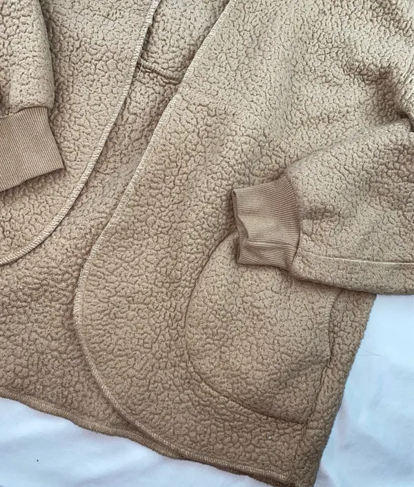 Fuzzy cardigan Tan - Image 5