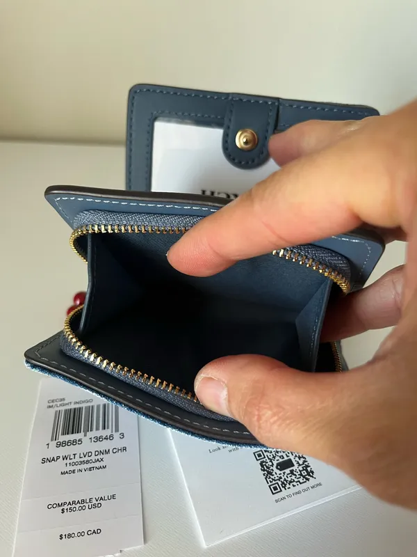 Coach Wallet - Image 7