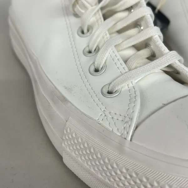 Converse sz8.5 all white CT ox lift platform sneaker 564429c solid shoe - Image 9