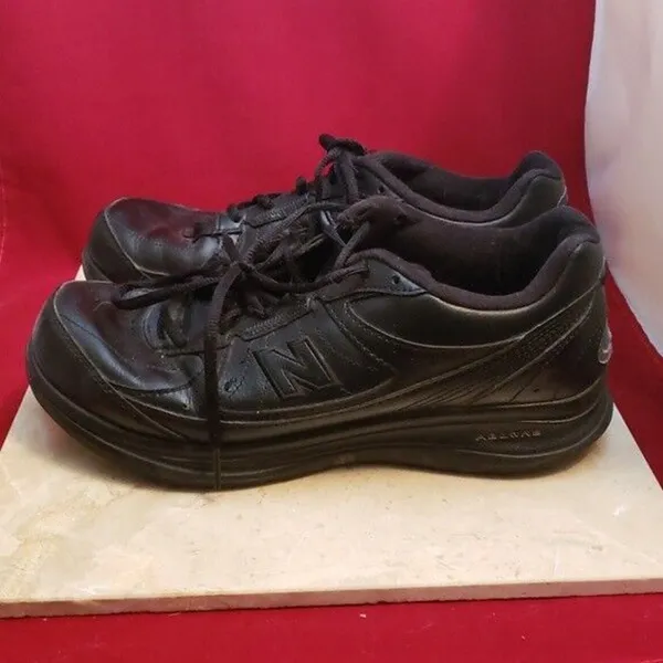 New Balance 577 Women's All Black - Size 9.5 - Image 5