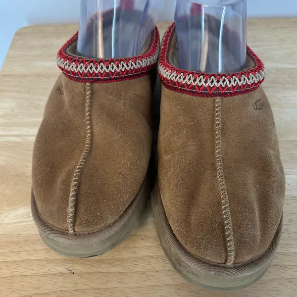 UGG Tasman women size 6 - Image 2