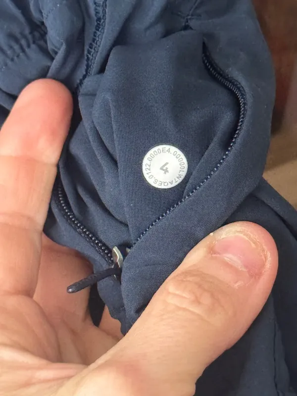 Lululemon Track That Shorts running *5" True Navy high rise pockets - Image 3