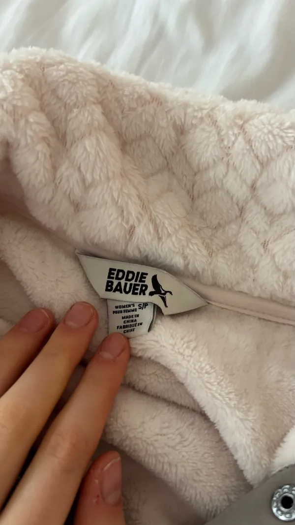Eddie Bauer Sweater - Image 2