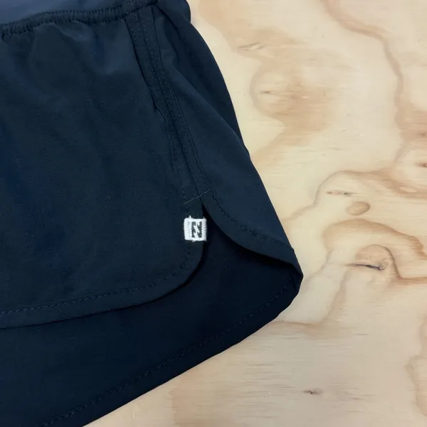 Billabong Sol Searcher Black Board Shorts Swim Trunks J101JSOL Women's Small - Image 4