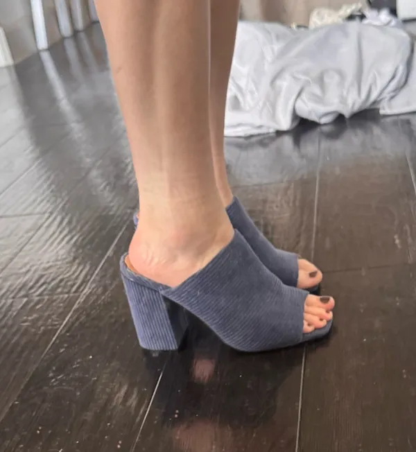 Lulus Blue corduroy mules raelynn - Image 4