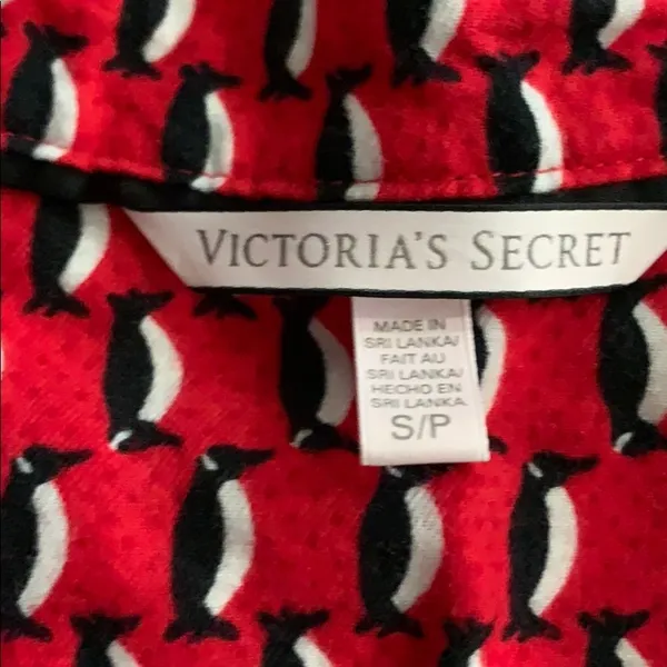 Victoria’s Secret Red penguin pajamas size small - Image 5