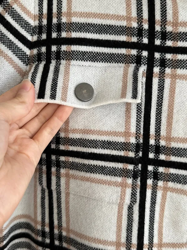 Rachel Zoe Women’s Plaid Sweater Jacket, Black/White/Tan, Fall Outerwear, Large - Image 7