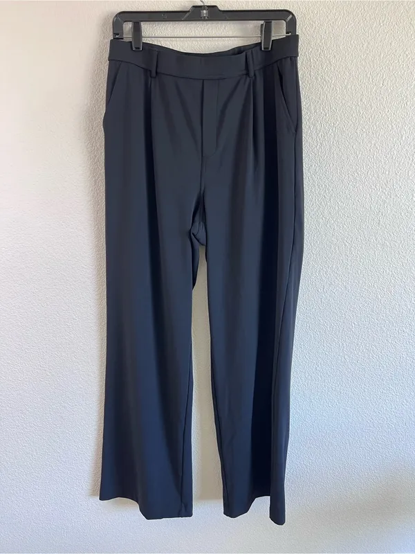 Halara Women's Halara Flex DayStretch High Waisted Pocket Work Flare Pants - Image 2