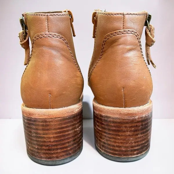Old Money Clarks Clarkdale Dawn Tan Leather Chelsea Block Heel Ankle Boots 7M - Image 14
