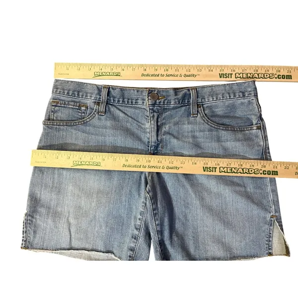 Gap 1969 Boyfriend Denim Shorts 30/10 Split Hem Used - Image 9
