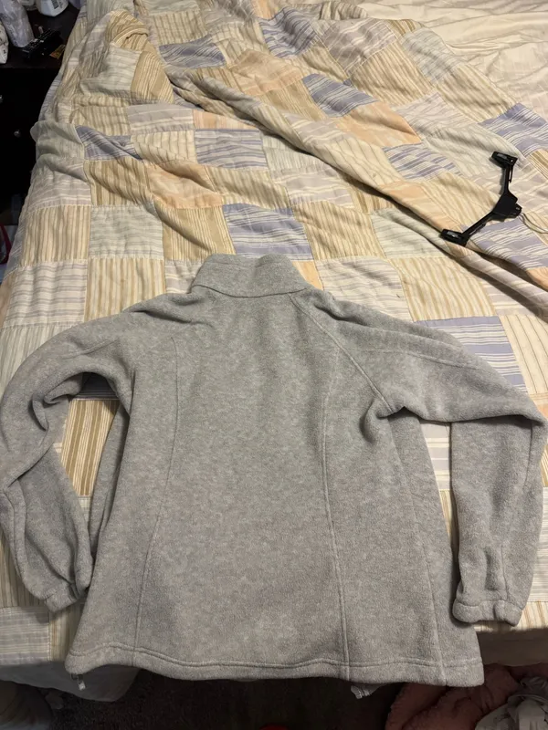 Columbia Zip-Up Fleece Jacket - Image 4