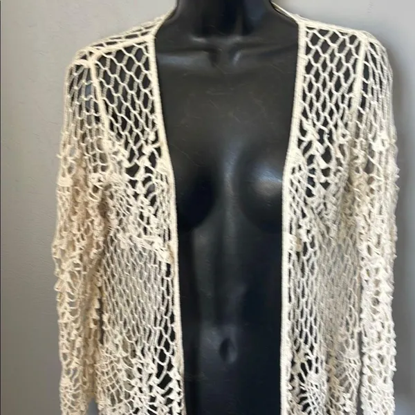 Sky and Sparrow Cream Lace Swim Coverup with Scalloped Edges size S/M - Image 2